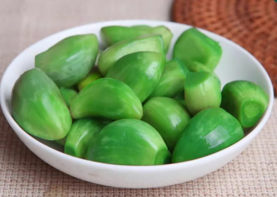 Laba Knoblauch - Eingelegter grüner Knoblauch mit Zucker 200g
