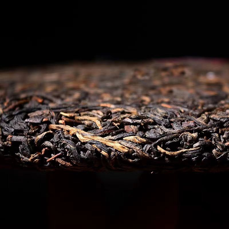 HelloYoung 357g Dianhong Black Tea Yunnan Fengqing Black Tea Cake Bingdaohong Organic Tea