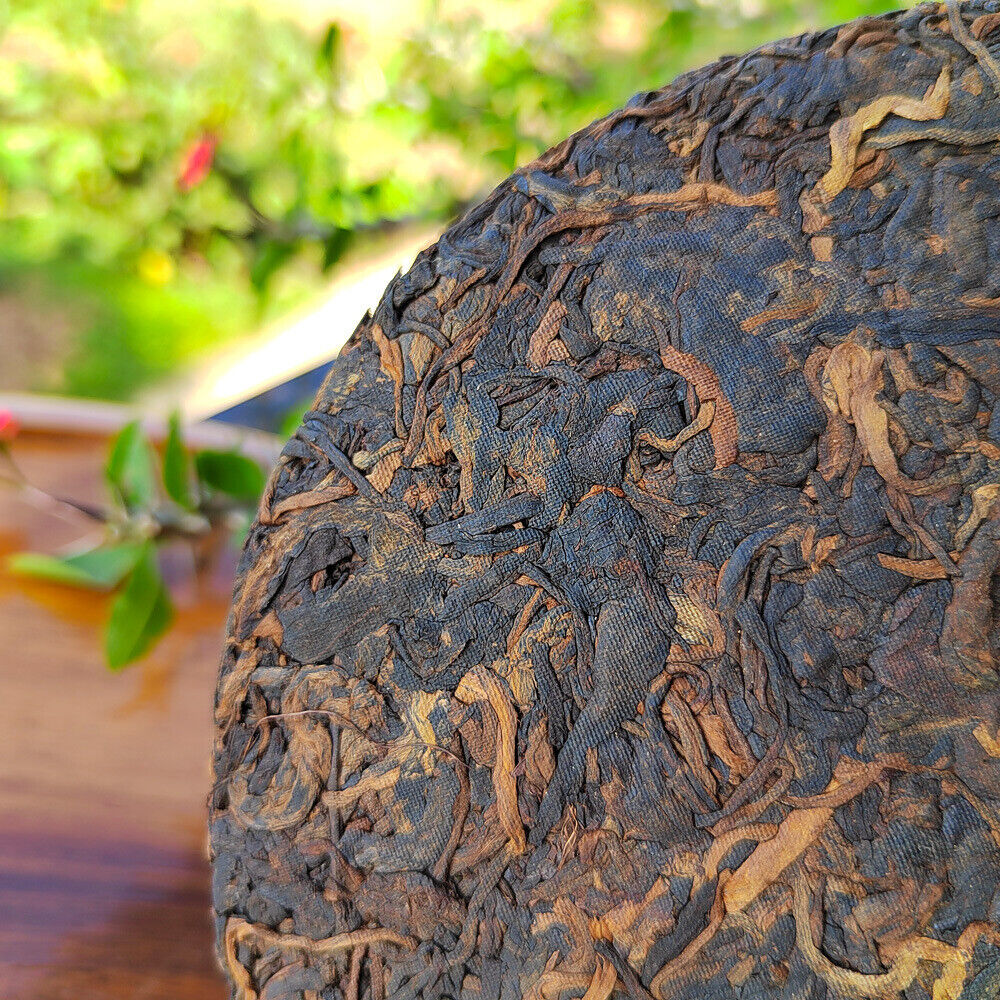 357g Yunnan Old Tree Pu-erh Ripe Tea Cake Bulang Mountain Cooked Pu-erh Tea