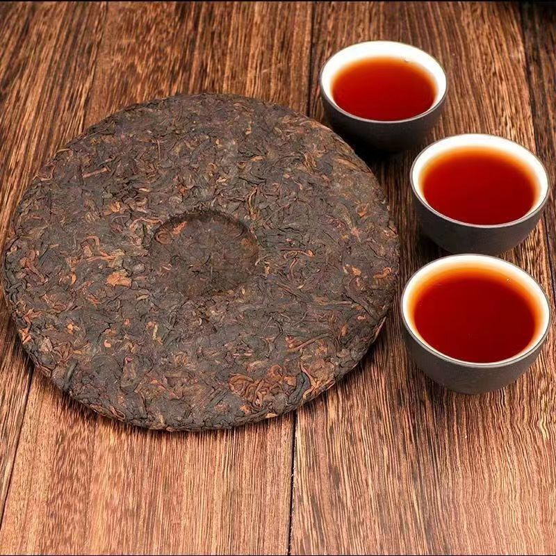 357g Yunnan Old Puerh Ripe Tea Tongqinghao 2008 Palace Aged Puer Cooked Tea Cake