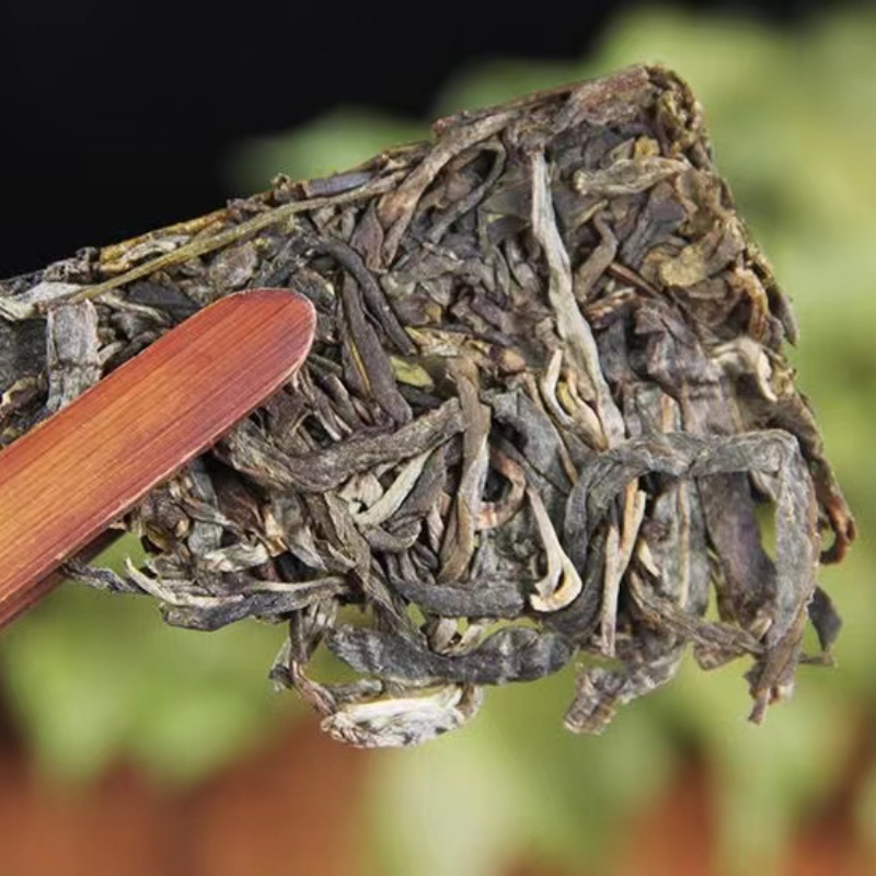 1000g Yiwu Old Tree Puerh Raw Tea Brick Peacock Yunnan Puerh Tea Pu'er Green Tea