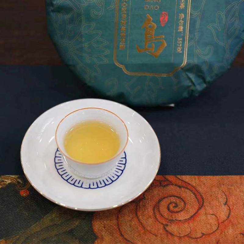 710g Yunnan Bingdao Puerh Tea Iceland Pu-erh Raw Tea Cake Organic Pu'er Shengcha