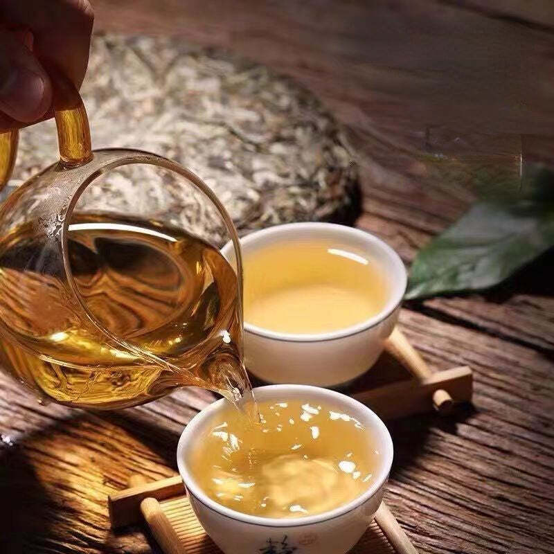 357g Pu-erh Raw Tea Cake Iceland Big Tree Puerh Tea Early Spring Pu'er Green Tea
