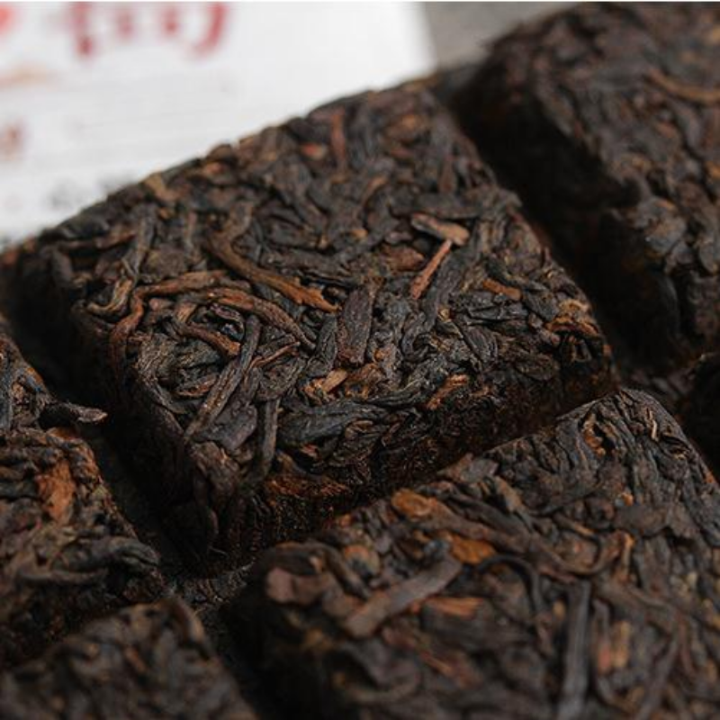 100g Iceland Pu-erh Ripe Tea Brick Big Tree Puerh Cooked Tea Yunnan Pu'er Tea