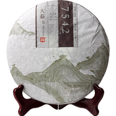 Menghai Dayi 7542 Pu'er Tea Cake Pu-erh  357g Chinese Yunnan Puerh  Puer