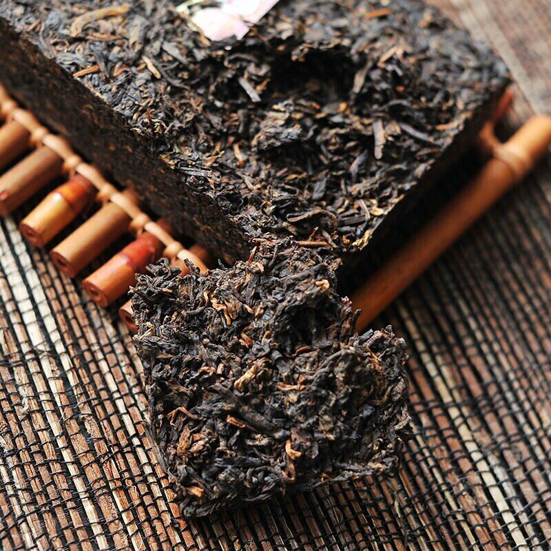 250g Pu-erh Brick Tea Ripe Ecology Puer Tea Yunnan Menghai 7562 TAETEA Dayi Tea