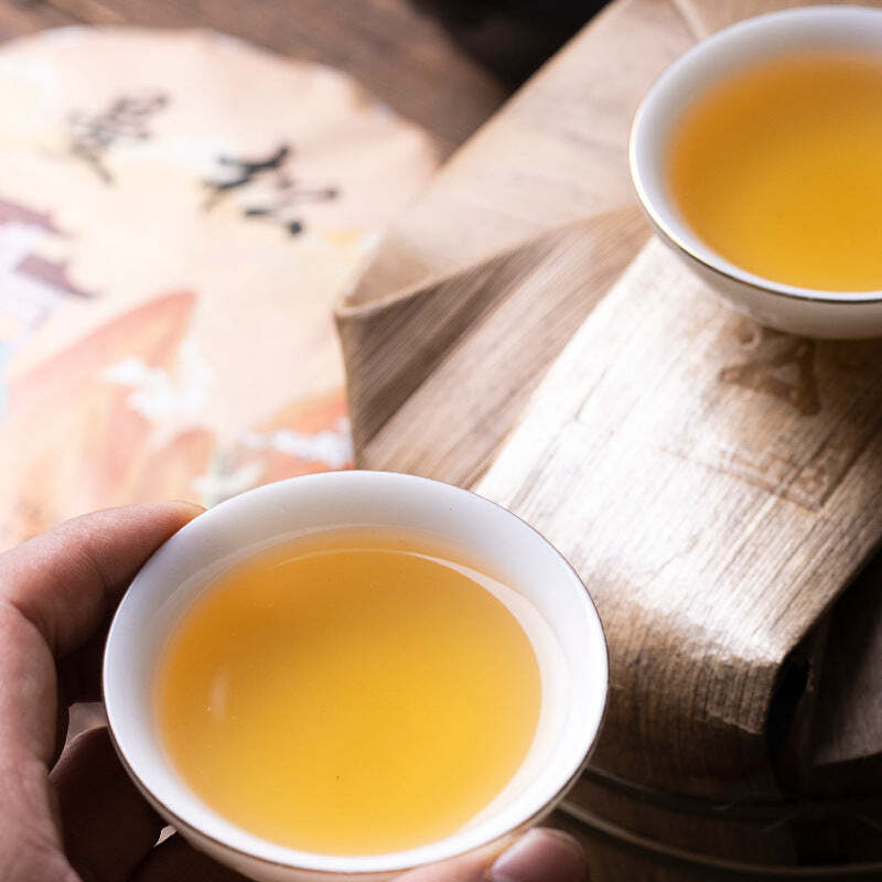 357g Yiwu Mansong Raw Pu-erh Tea Cake Big Tree Spring Green Tea Yunnan Puerh Tea