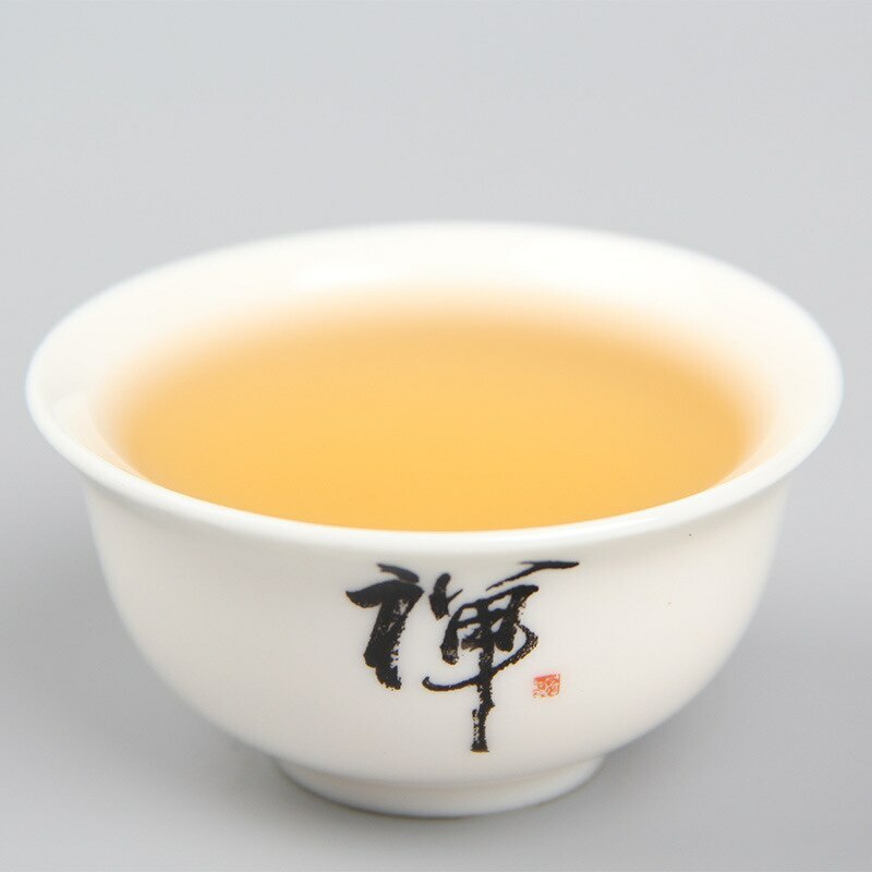 Arbor Old Tea Sheng Puerh Made by 2014 357g Materials Collecton Shen Puer Tea