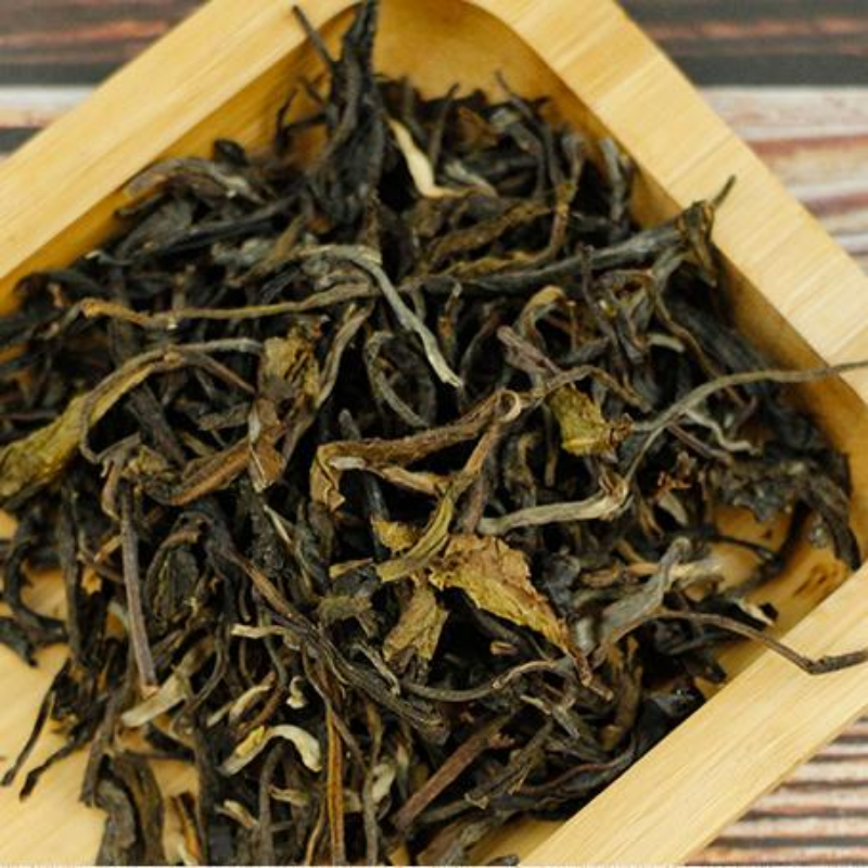 357g Yunnan Pu-erh Raw Tea Cake Jinyu Banzhang Puerh Shengcha Chinese Pu'er Tea