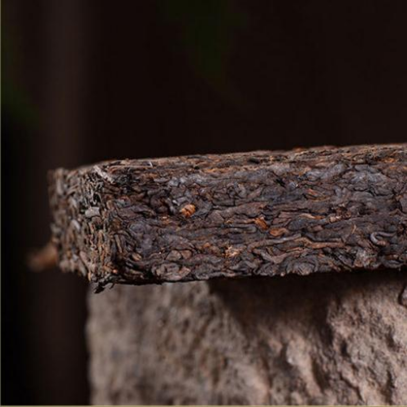 100g Menghai Bulang Mountain Pu'er Cooked Tea Yunnan Old Tree Aged Pu-erh Tea