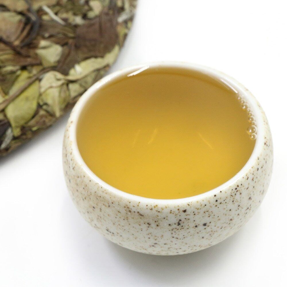 HelloYoung HanLu Chinese White Tea Old Bai Cha Tea Leaf Cake 300g