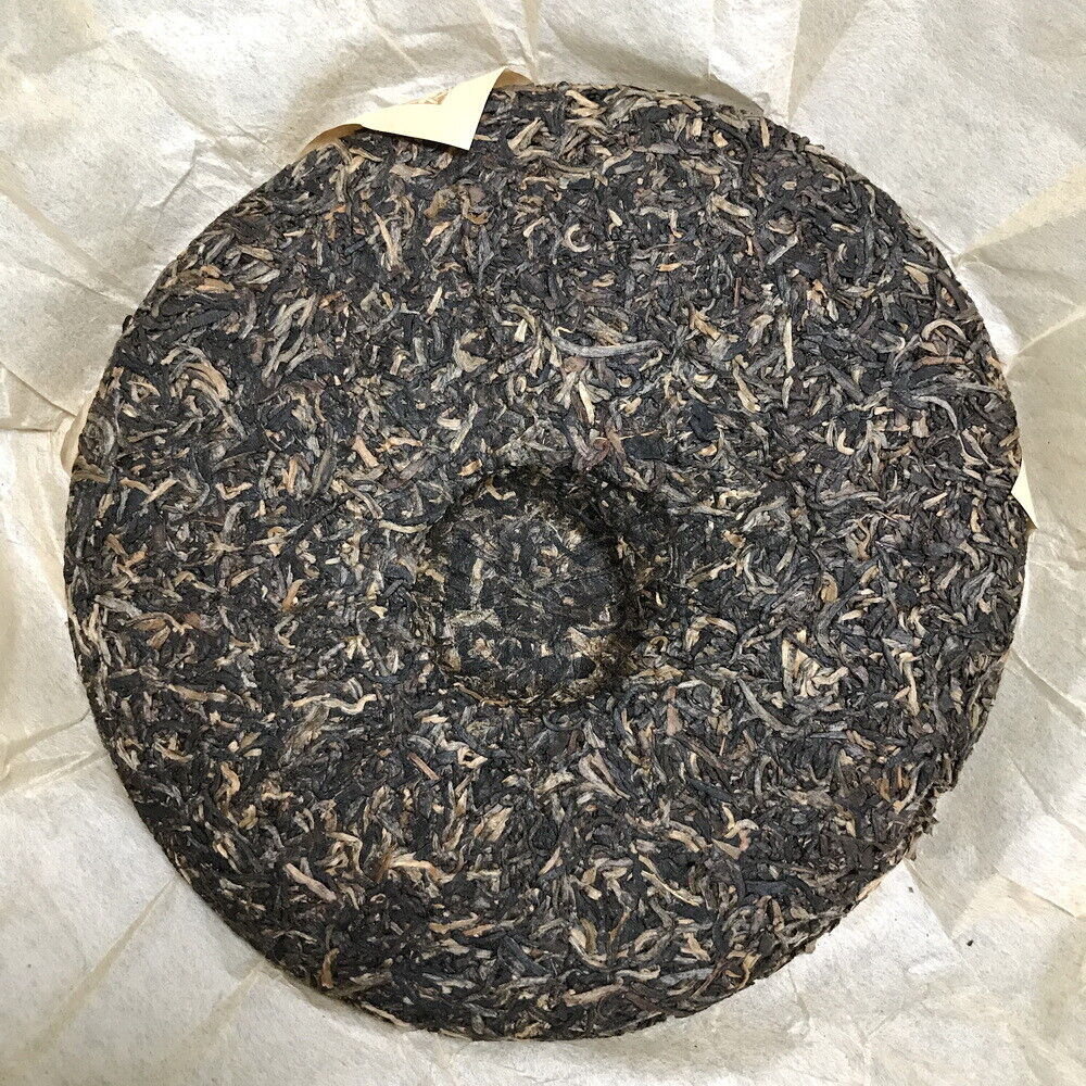 HelloYoung Silver Needle Tributary Puer Meng Hai Qiao Mu Ye Sheng Cha Raw Pu'er 250g