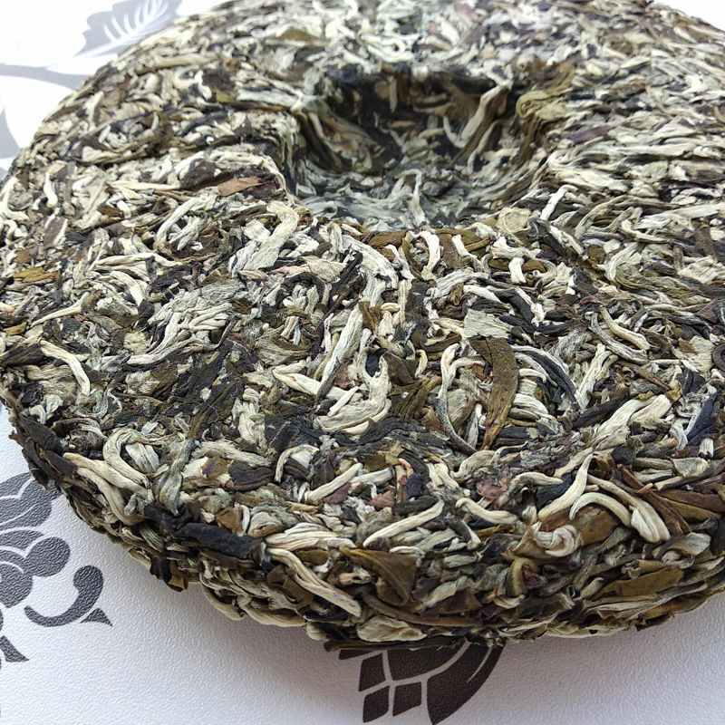 HelloYoung 300g White Tea Cake Top Fuding Chinese Peony King High Mountain WIld White Tea