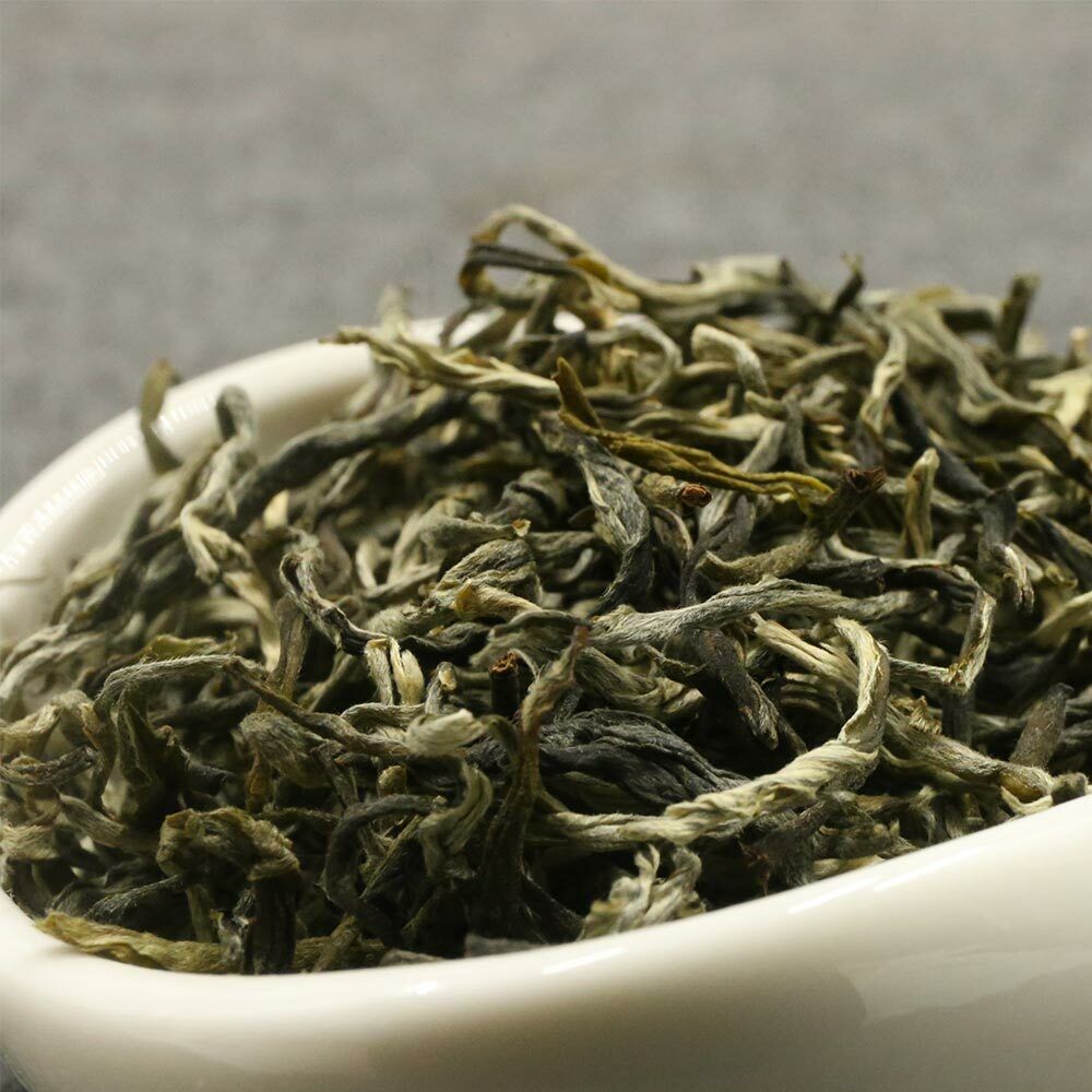 HelloYoung Loose Leaf Chinese Huang Shan Mao Feng Slimming Tea Maofeng Spring Green Tea