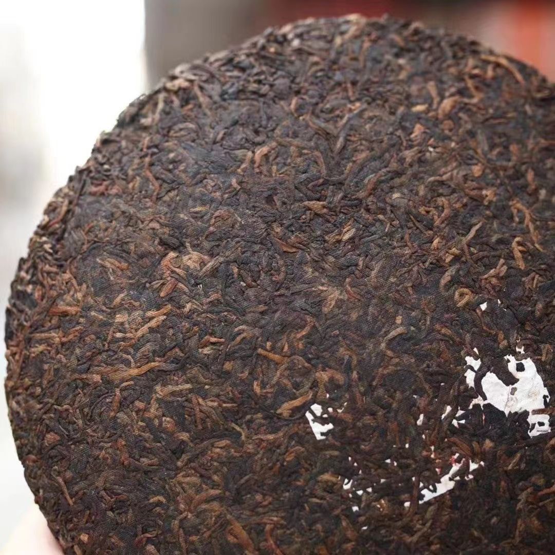 357g Yunnan Cooked Pu-erh Tea Bulang Palace Pu'er Ripe Tea Cake Pu-erh Tea