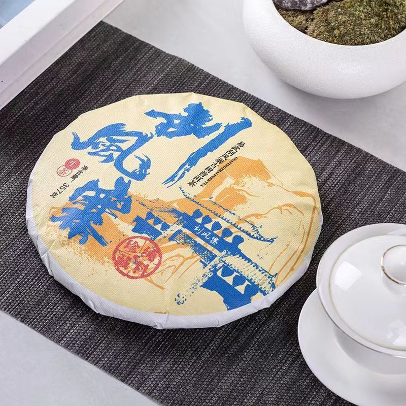 357g Yunnan Raw Puerh Tea Guafengzhai Pu-erh Raw Tea Cake Chinese Puer Tea