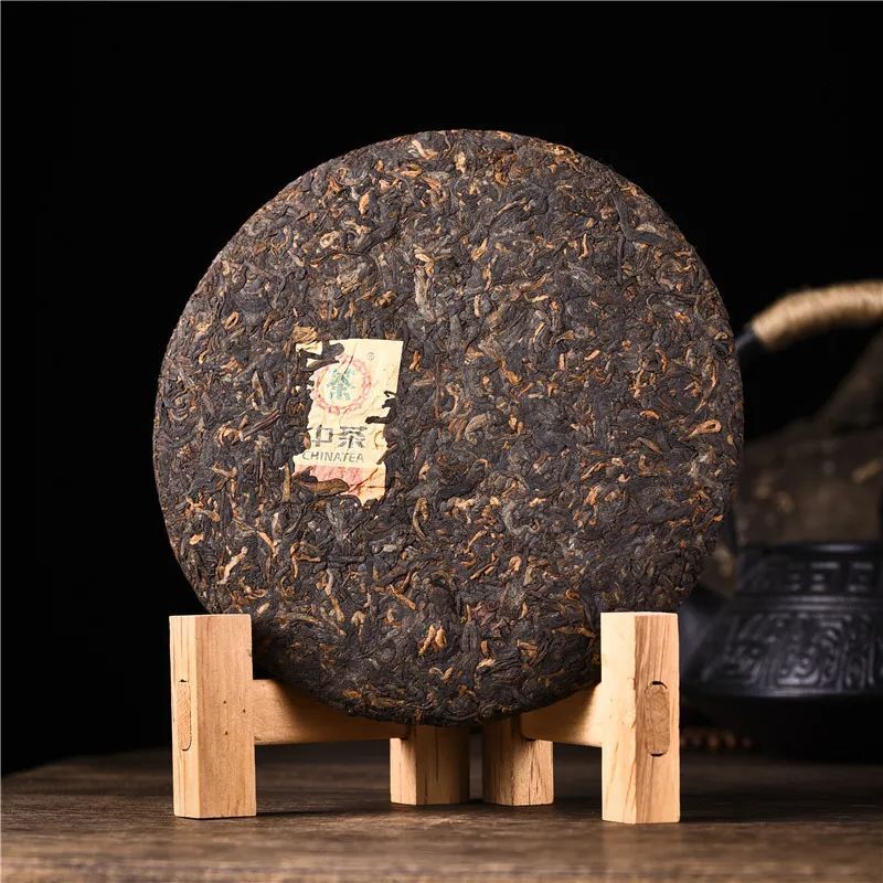 Hou De Good Moral Character *  Yunnan Menghai CHINATEA Ripe Pu'er Tea 357g
