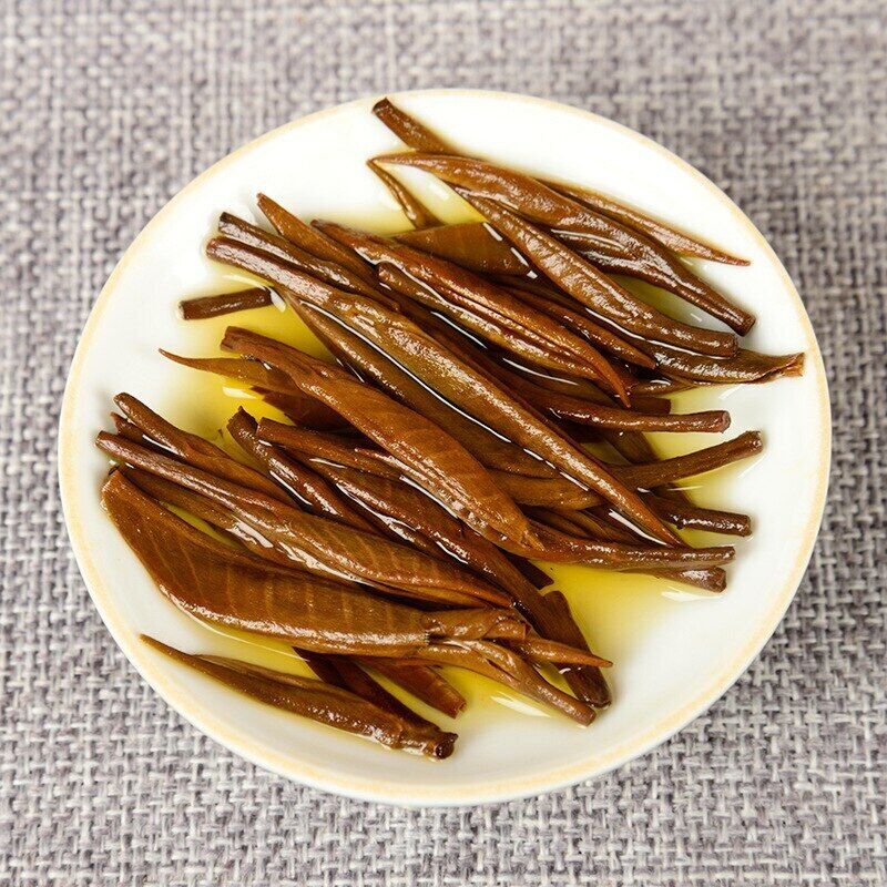 HelloYoung TeaYunnan Golden Buds Black Tea DianHong Balck Tea Golden Needle Loose Leaf