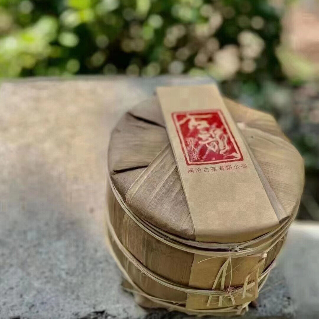 357g Yunnan Aged Pu'er Tea Lancang Old Pu-erh Raw Tea Cake Puerh Cake Tea