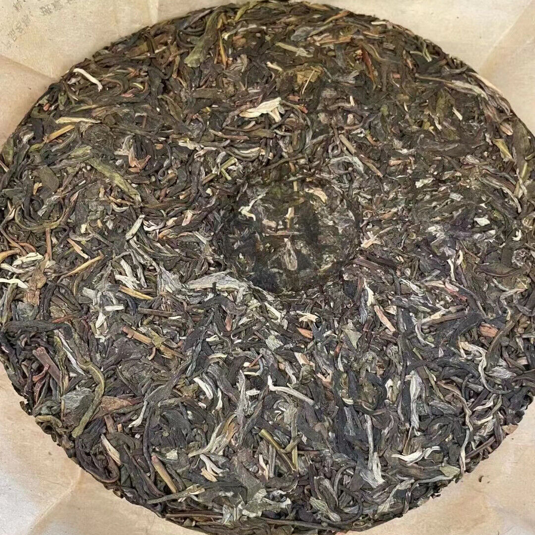 357g Yunnan Sheng Pu-erh Tea Cake Luyu Banzhang Puerh Raw Tea Old Pu'er Tea