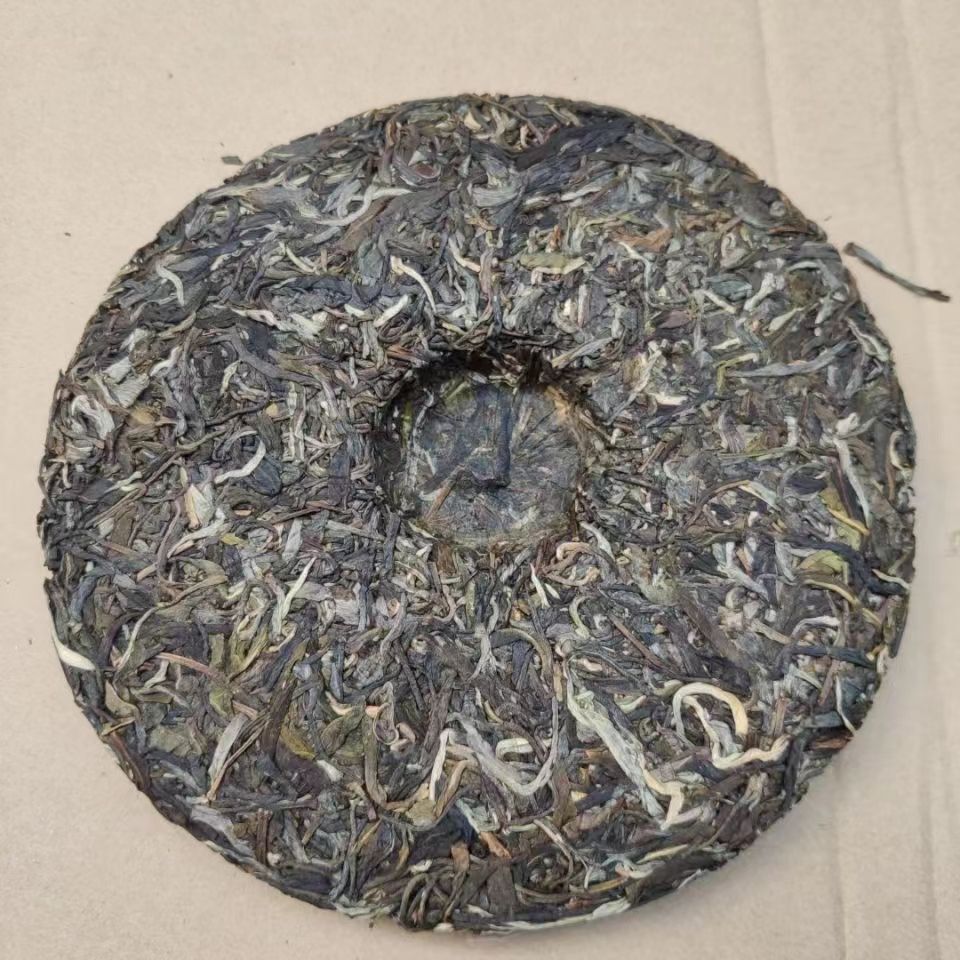 357g Yunnan Organic Puerh Cake Tea 2010 Banzhang Laozhai Old Pu-erh Raw Tea Cake