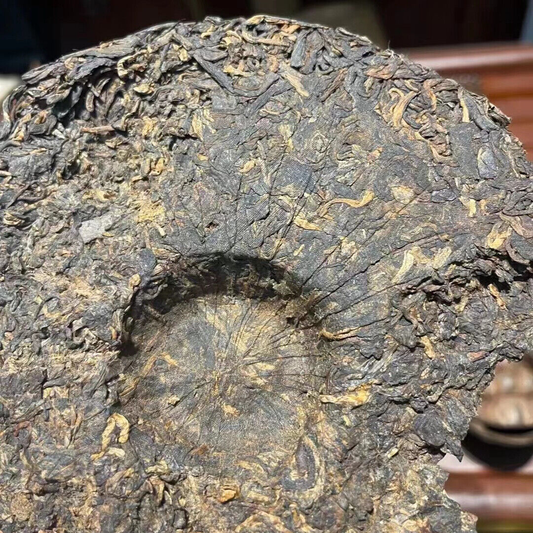 357g Yunnan Old Puerh Raw Tea 1990s Meishu Aged Raw Pu'er Cake Tea Only Ten Left