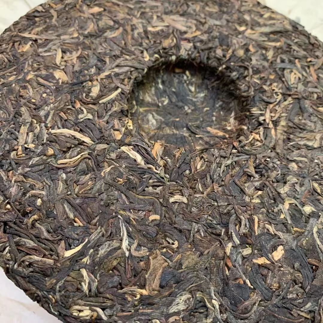 357g Yunnan Aged Puerh Tea Banzhang Pu-erh Raw Tea Cake Chinese Puer Tea