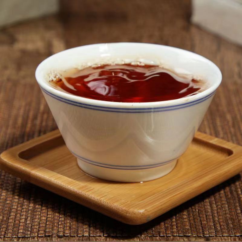 Puerh Ripe Tea Yunnan Menghai Pu-erh Cooked Tea Brick Old Pu'er Black Tea 250g