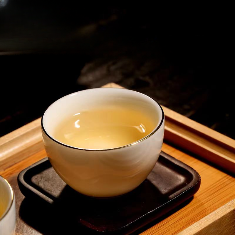 357g Yunnan Raw Puerh Tea Cake Spring Pu'er Sheng Tea Premium Pu-erh Tea