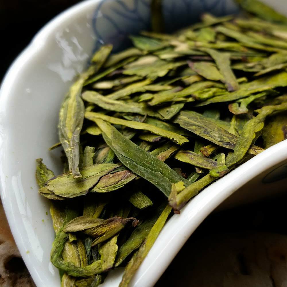 HelloYoung Xihu LongJing Green Tea Box Tea Fresh Dragon Well Long Jing Green Tea 75g