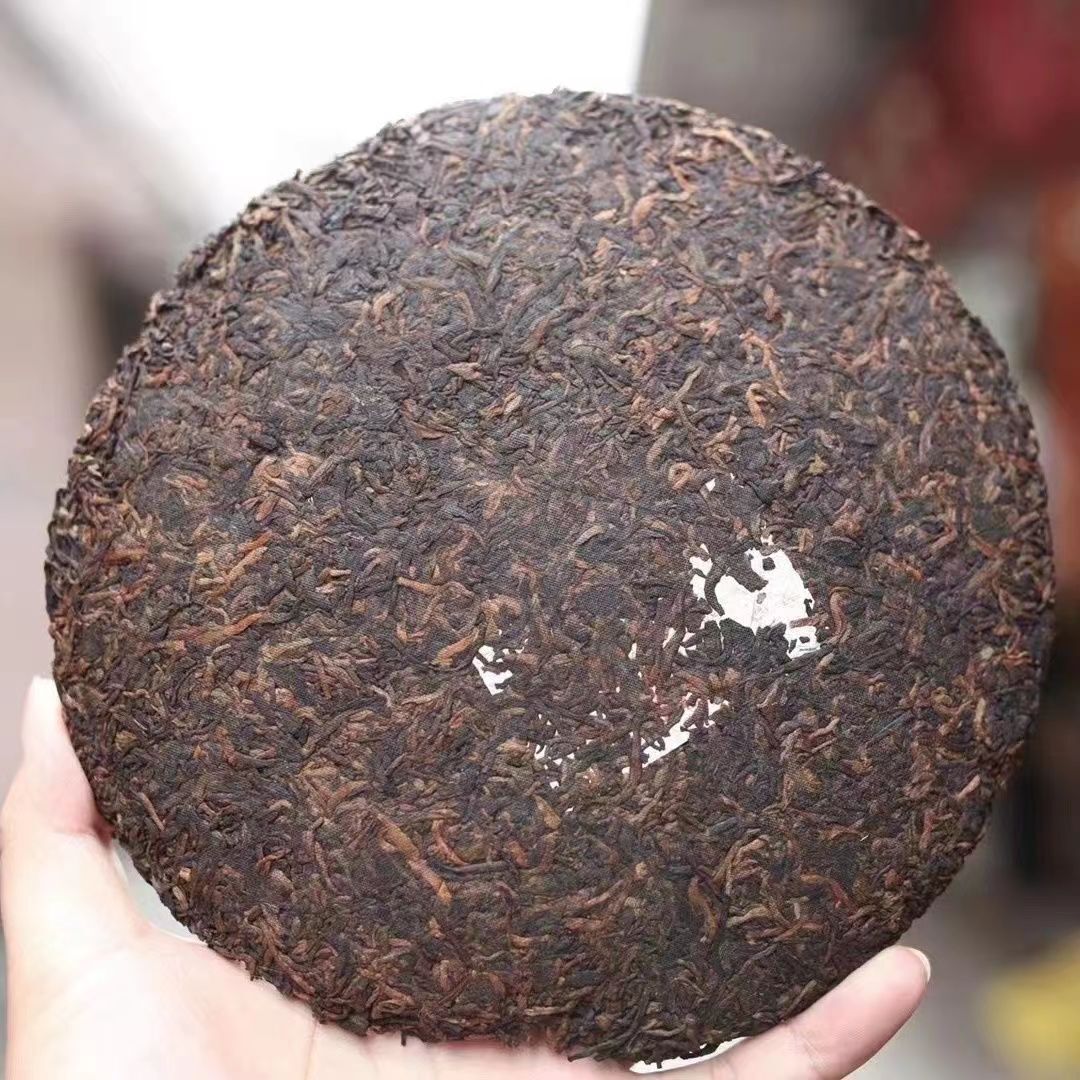 357g Yunnan Cooked Pu-erh Tea Bulang Palace Pu'er Ripe Tea Cake Pu-erh Tea