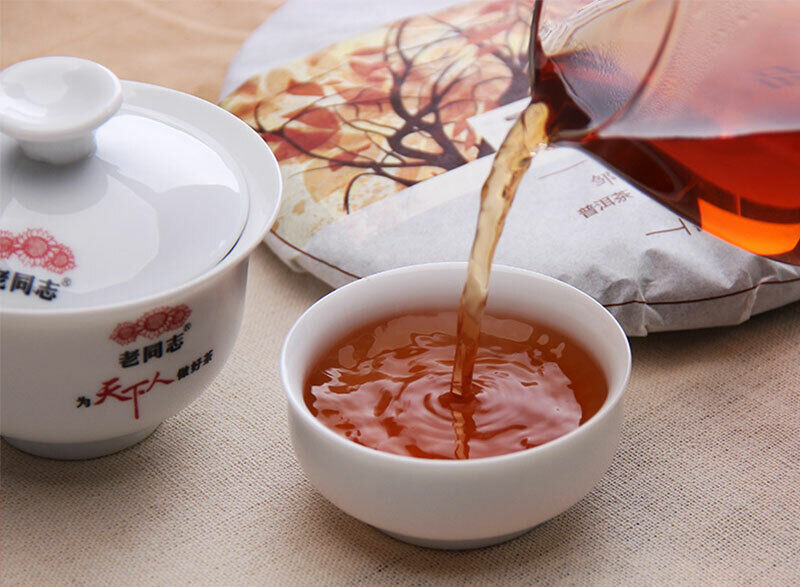 Hu Po Chun Amber * 2017 Haiwan Old Comerade Puer Tea Cake Ripe Pu-erh Shu 357g
