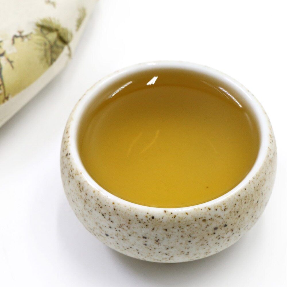 HelloYoung Shuanghe CHinese White Tea Old Bai Cha Tea Leaf Cake 300g