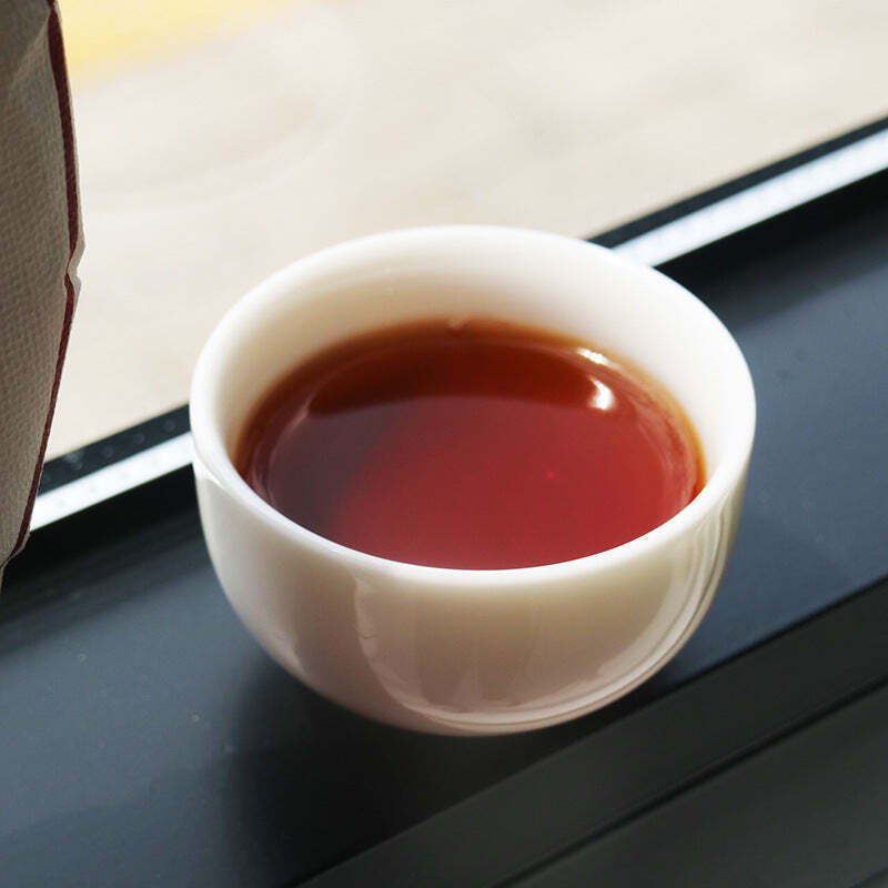 357g Yunnan Menghai Pu-erh Ripe Tea Laomane Cooked Puerh Tea Cake Aged Pu'er Tea