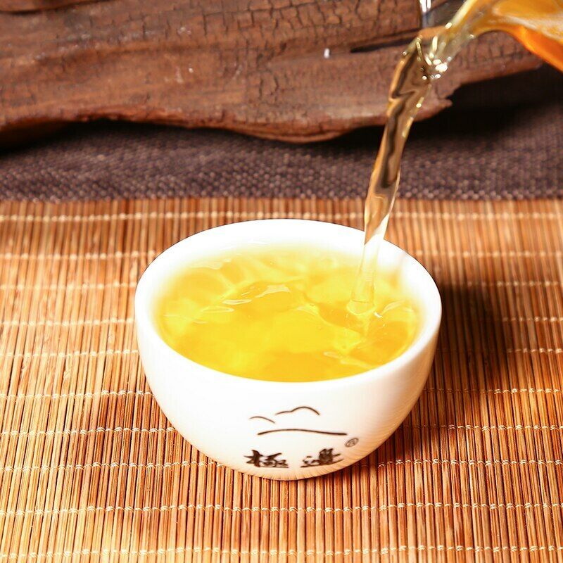HelloYoung YUNNAN Jibian High Mountain Tea "Spring Rain" Fresh Oolong Tea 256g Box