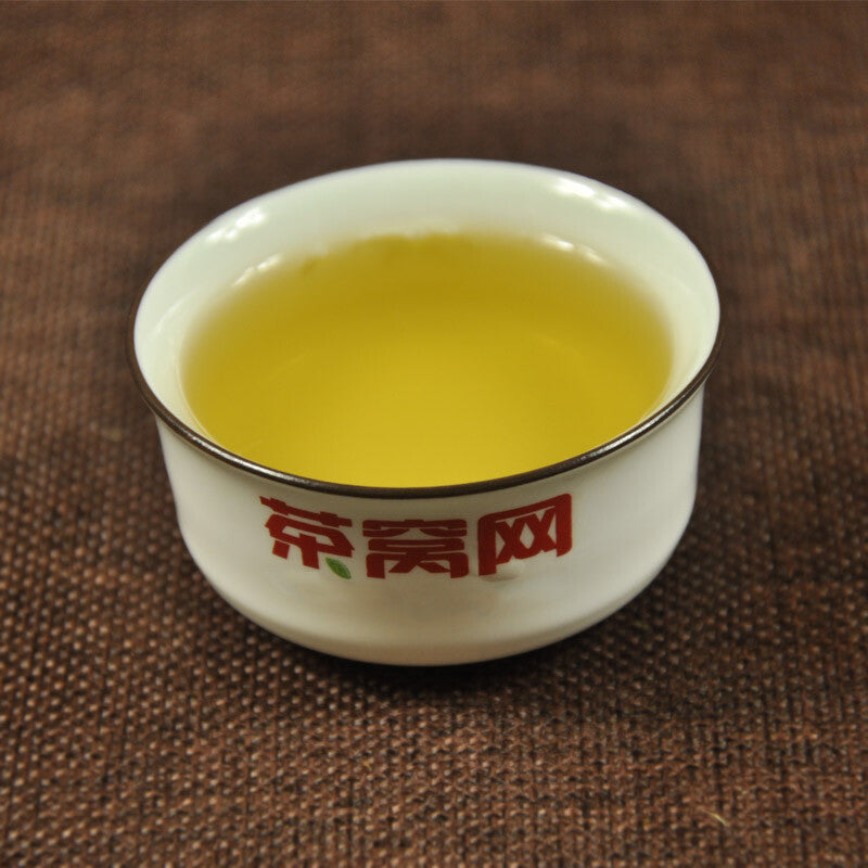 Early Spring 8113 Discus * 2015 XiaGuan Tuocha Puer Puerh Pu'er Raw Tea 357g