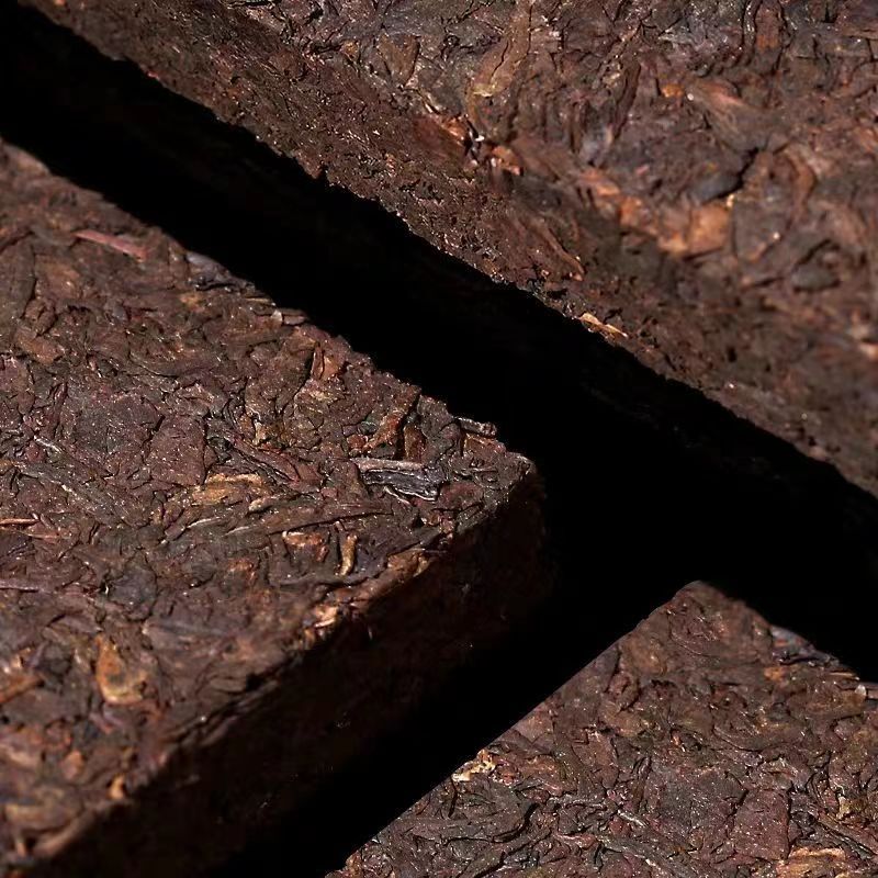 Puerh Ripe Tea Yunnan Menghai Pu-erh Cooked Tea Brick Old Pu'er Black Tea 250g