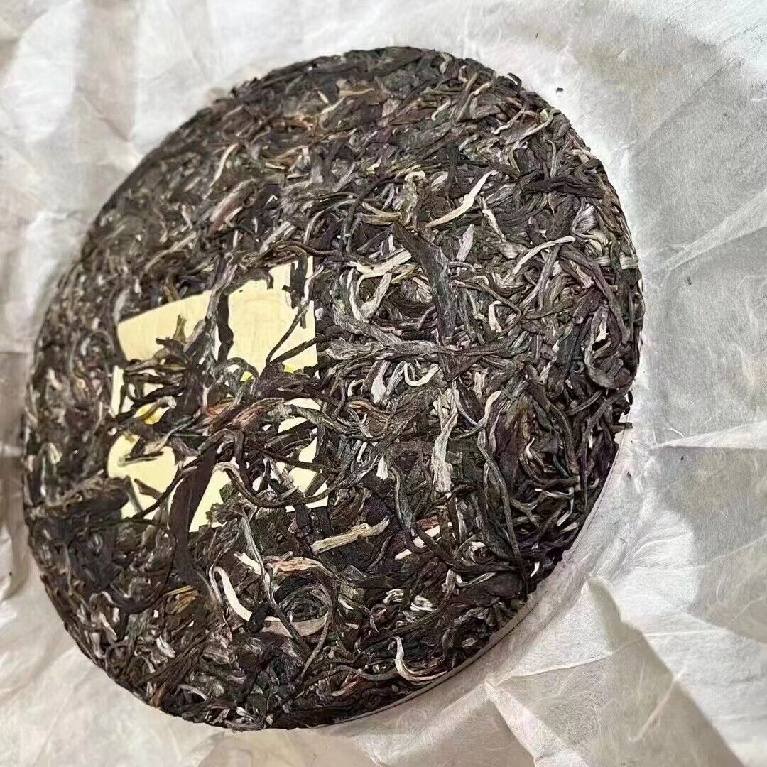 357g Yunnan Raw Pu-erh Cake Tea Bingdao Xiangjin Aged Puerh Raw Tea Cake
