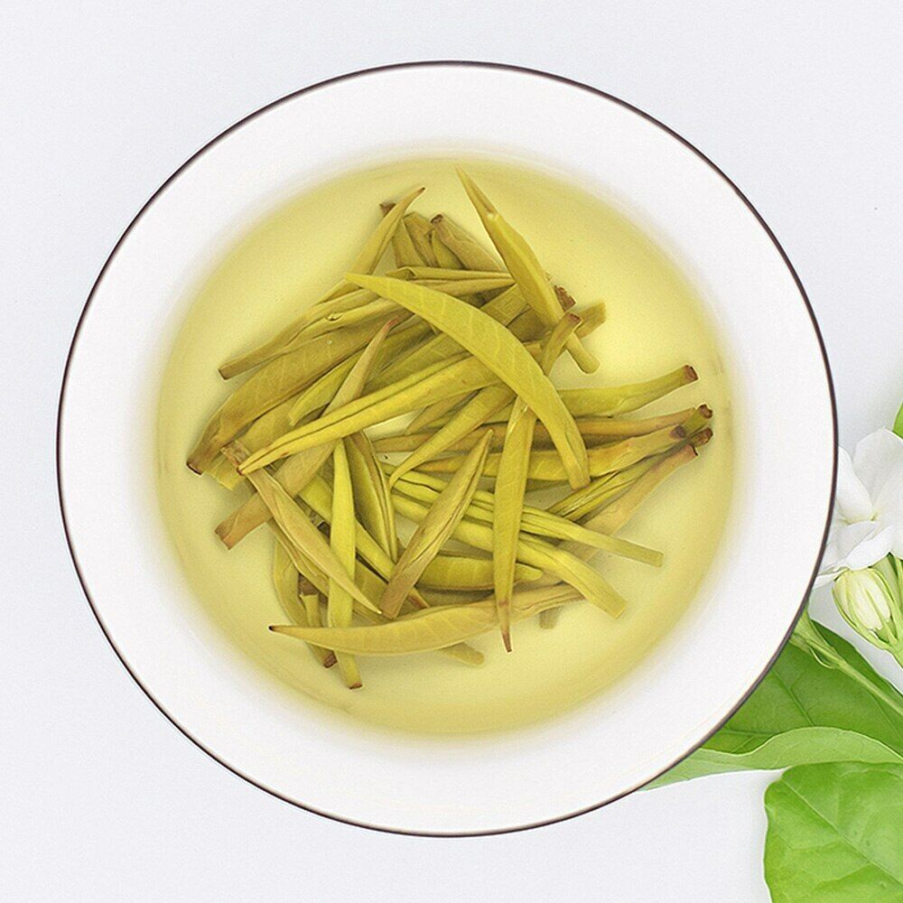 HelloYoung Jasmine King Tea Silver Needle Jasmine Scented Green Tea Metal Box 250g
