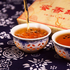 HelloYoung Fengqing Dian Hong Golden Buds Dianhong 250g Dian Hong Yunnan Black Tea Brick