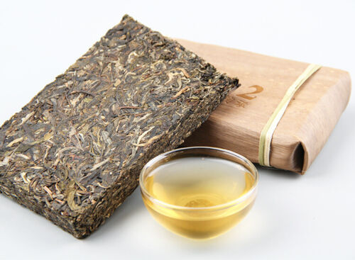 Yunnan Menghai Classical 8582  Puer Tea Brick  Old Tree Sheng Puerh 250g